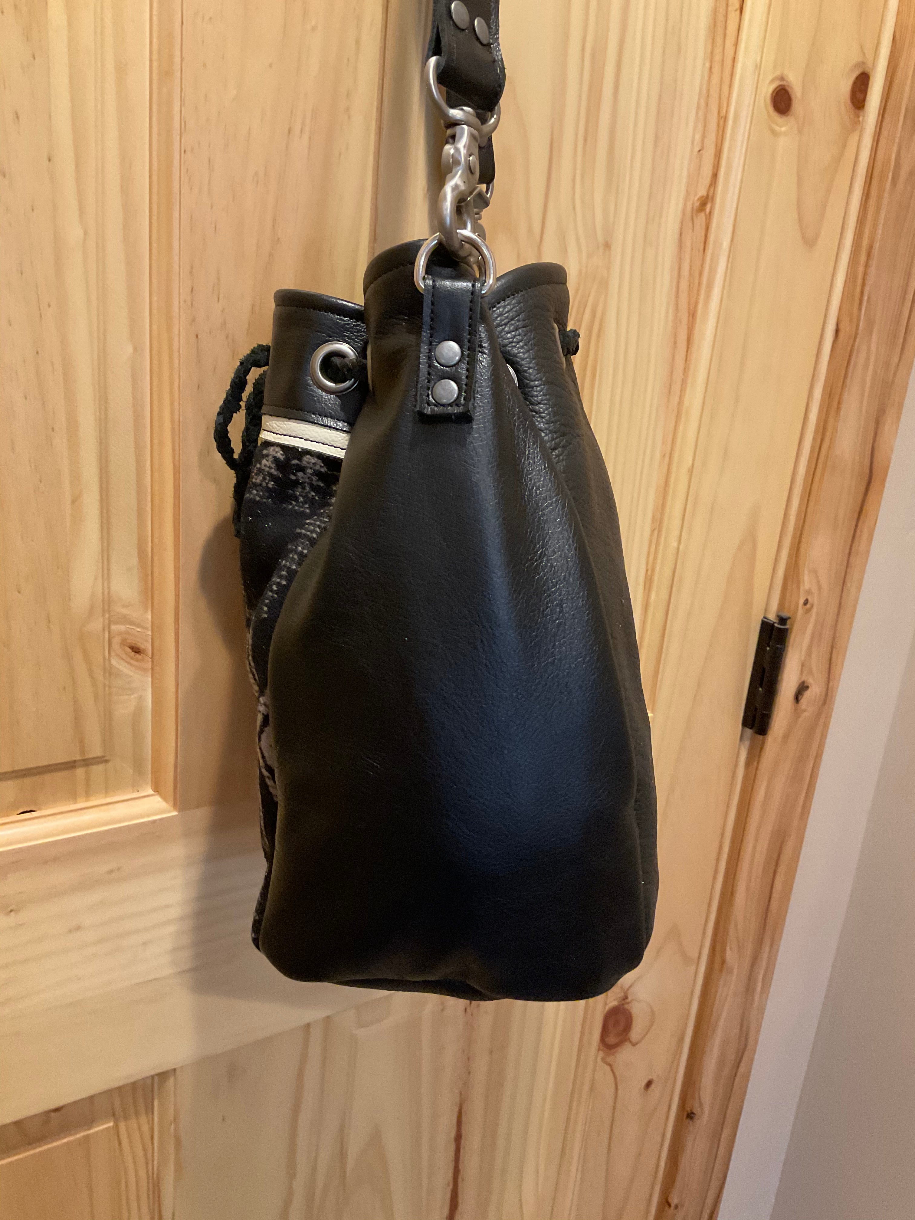 Leather Bucket Bags | Banana Republic