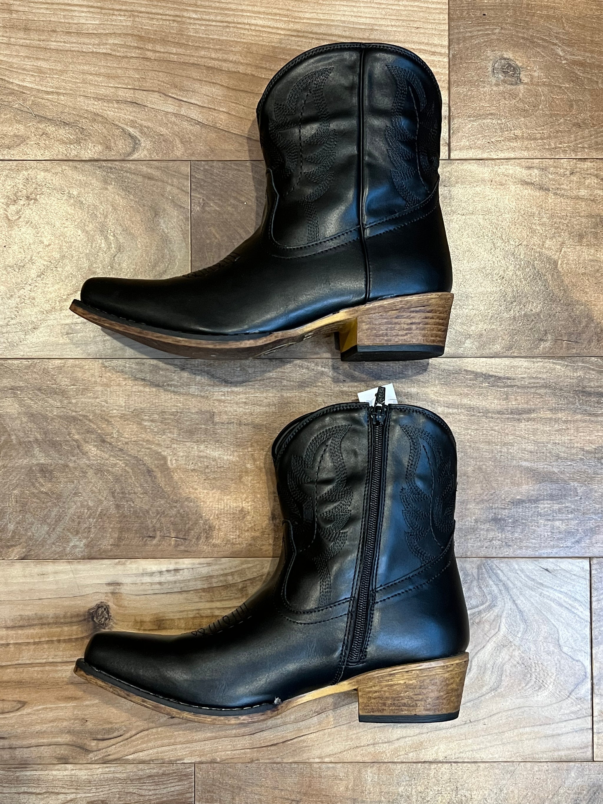 women's short black dress boots Mepaouo Women's Chelsea Ankle Boots Low Heel Fashion Short Booties Side Zipper Ladies Slip on Dress Work Boots, Size: 8, Green